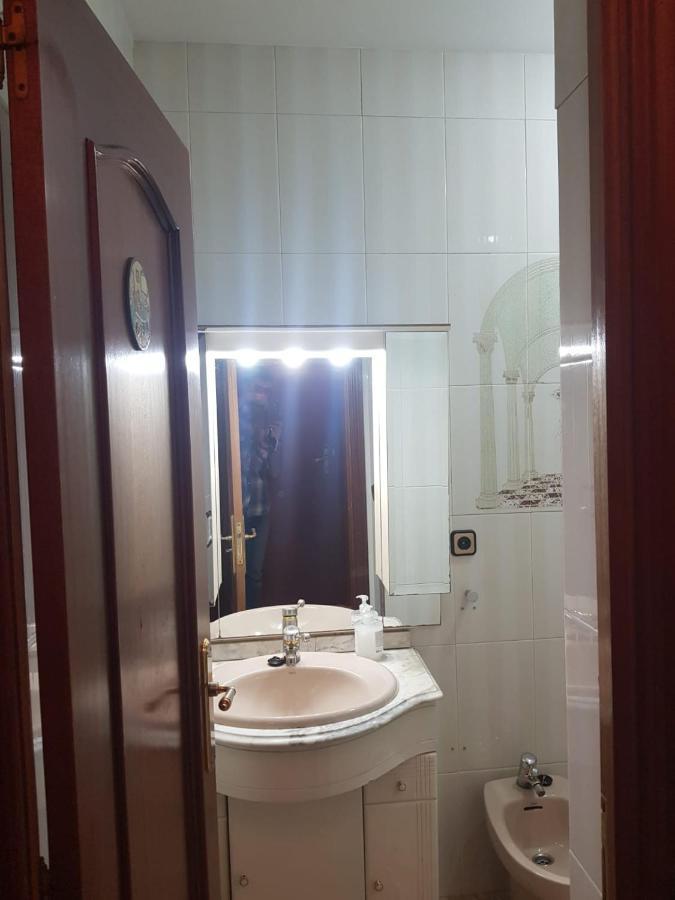Famaho Appartamento Madrid Esterno foto